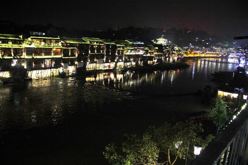 Fenghuang 1St Apartment Eksteriør billede